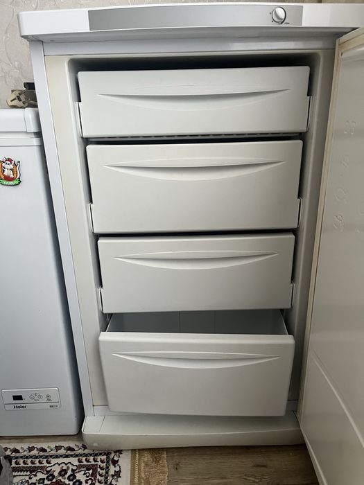 Морозильник на запчасти