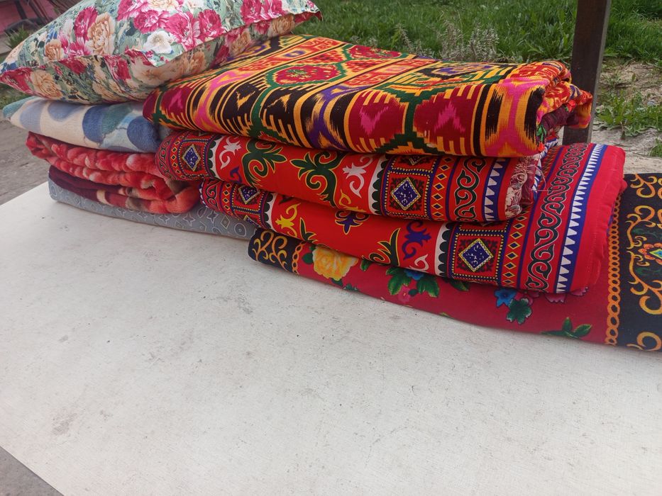 Корпе одеял за всё 5000 .