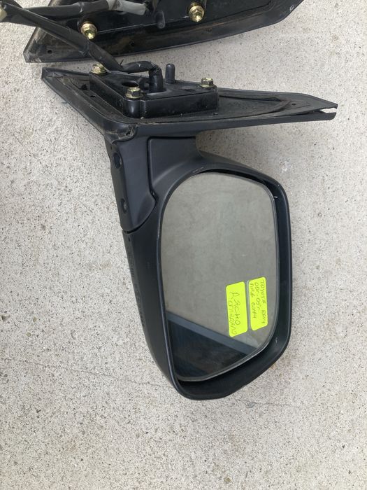 Огледало/огледала ляво и дясно за тойота рав4/toyota rav4 00-05г