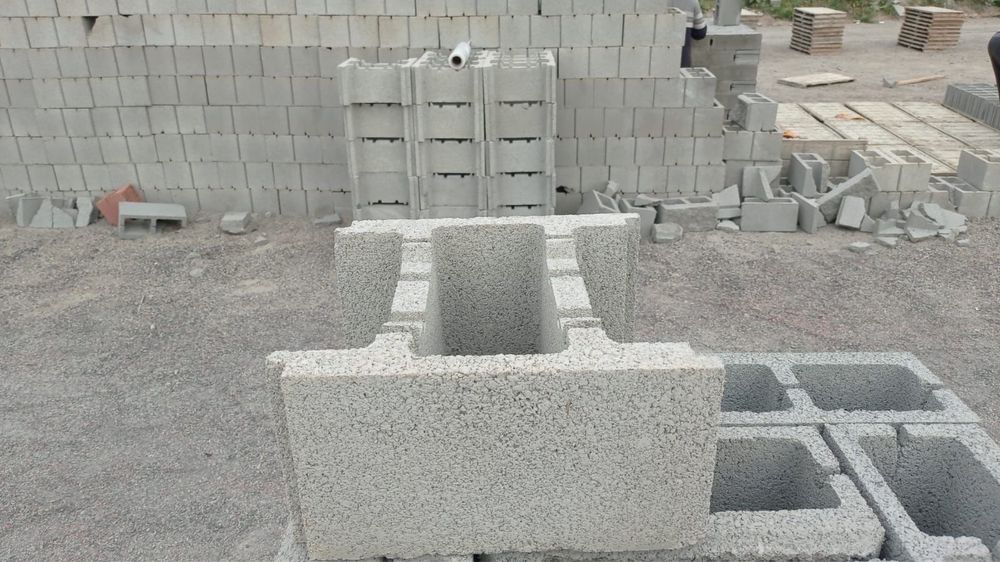 Фундаментые блоки ( несъемная опалубка )