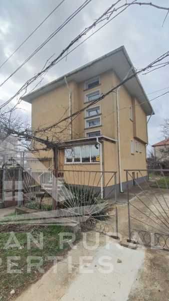 Продава се Къща в Генерал Тошево - 180 кв.м за 550 €/кв.м - Снимка #1