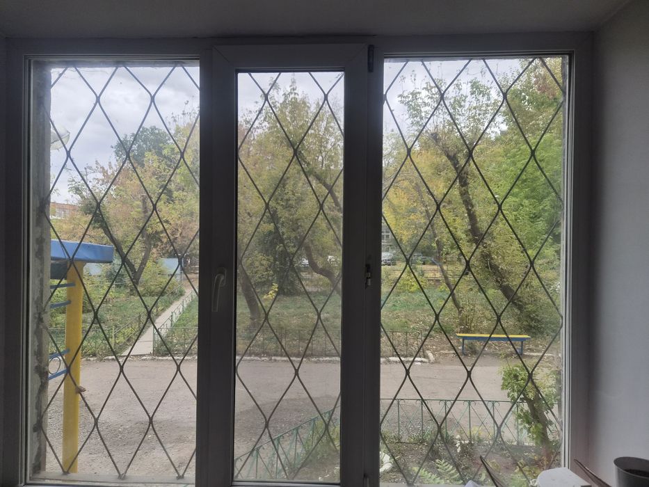 Окно пластиковое