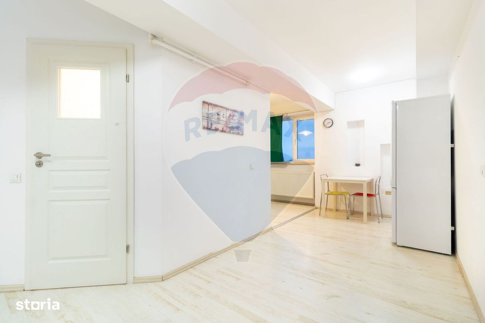 Inchiriere 2 camere cu parcare, Delta Vacaresti, Confort Park