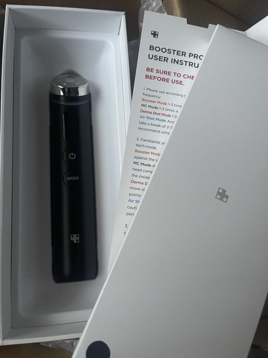 Medicube Age-R Booster Pro Dispozitiv pentru ingrijirea pielii Negru