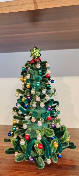 Ръчно изработени коледни елхички – уникална декорация