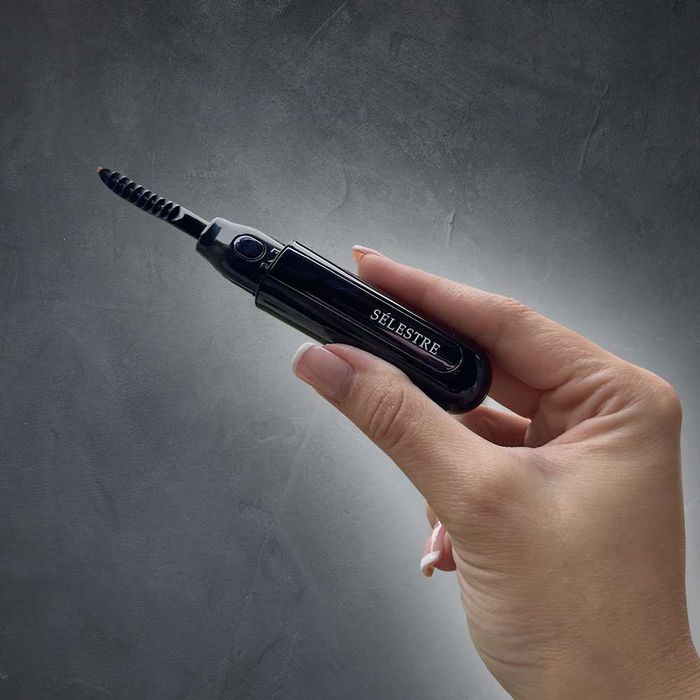 Електрическа извивачка за мигли