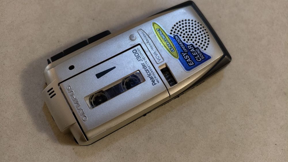 Reportofon Olympus cu microcasete
