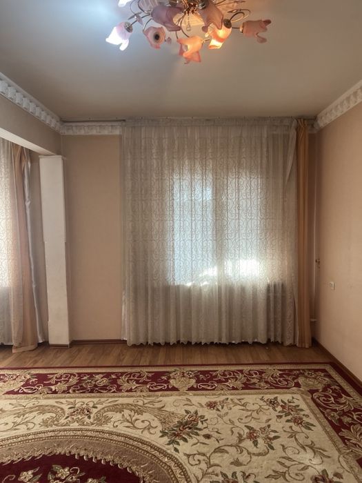 Drujba Qoratoshda qizla bilan birga turishga barcha sharoitli kvartira