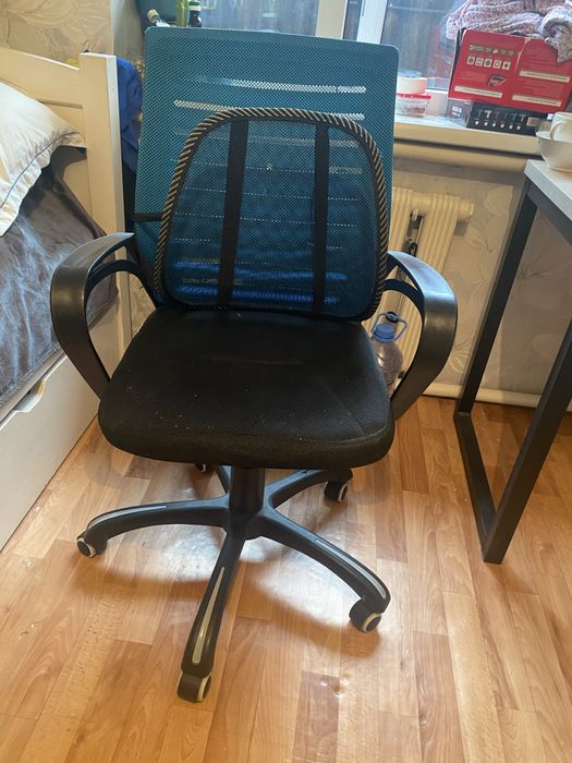 Продам кресло офисное