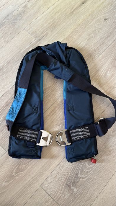 Автоматична Самонадувна спасителна жилетка