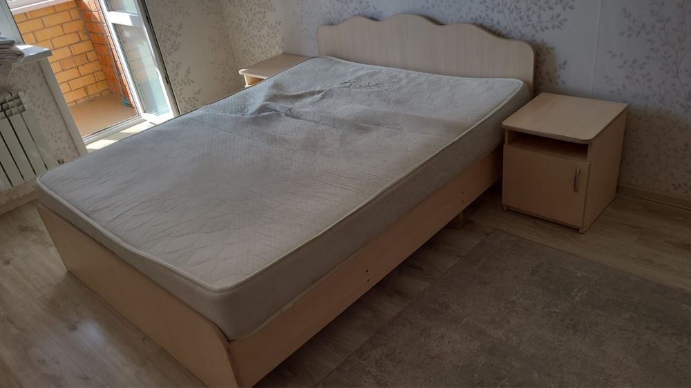 Продам кровать двуспальная