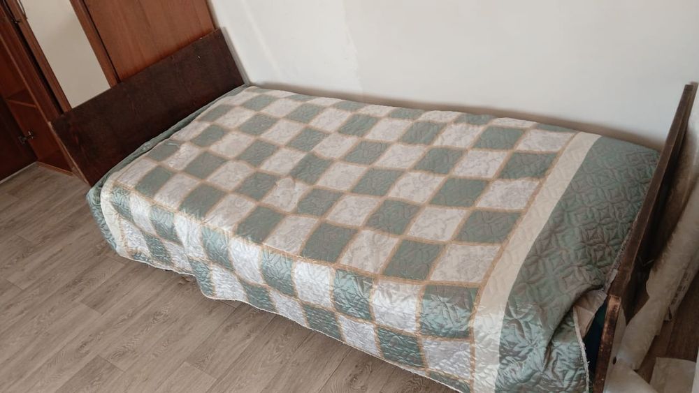 Кровать бесплатно