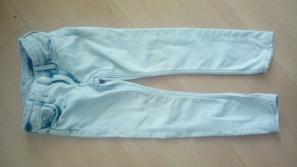 Лот за момиче