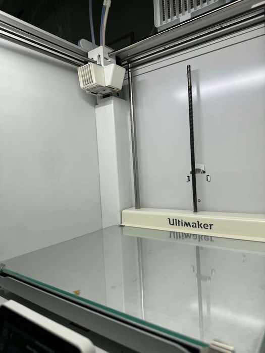 3D принтер Ultimaker S5 — пълен комплект