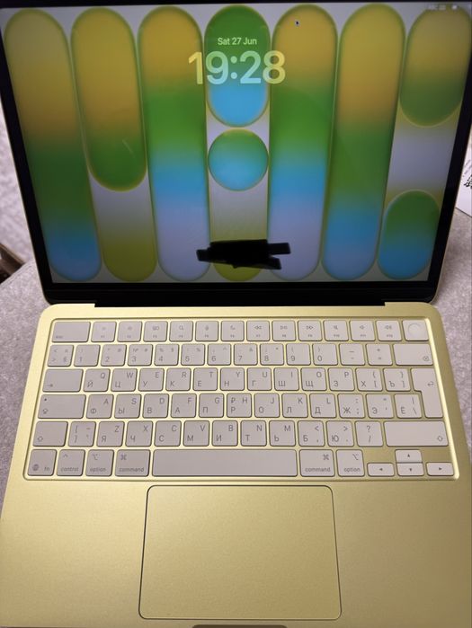 Macbook Neo 8gb/512gb citrus