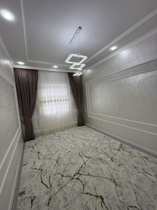 Урганч шахрида 2 каватли йевро римонт ховли жой сотилади