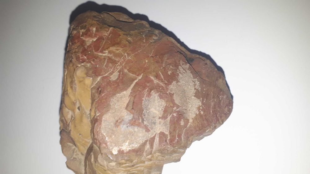 Красив камък за декорация