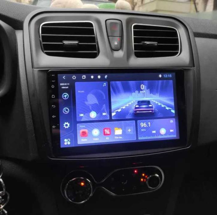 Navigație Android 15  2GB RAM Dedicata Dacia Logan/Sandero – CarPlay