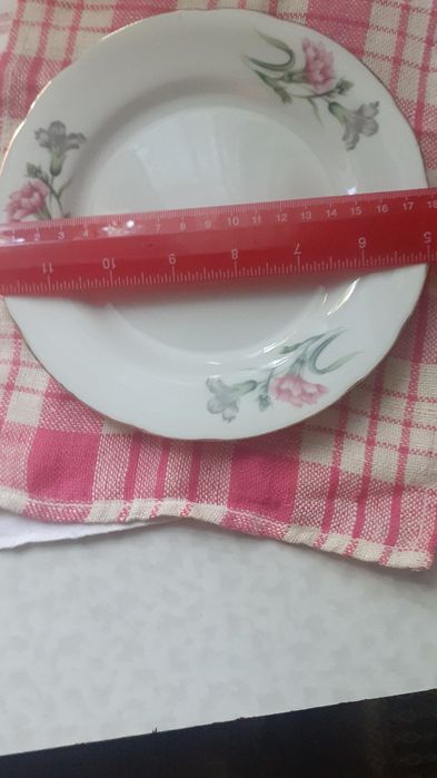 Продам тарелки производство Япония