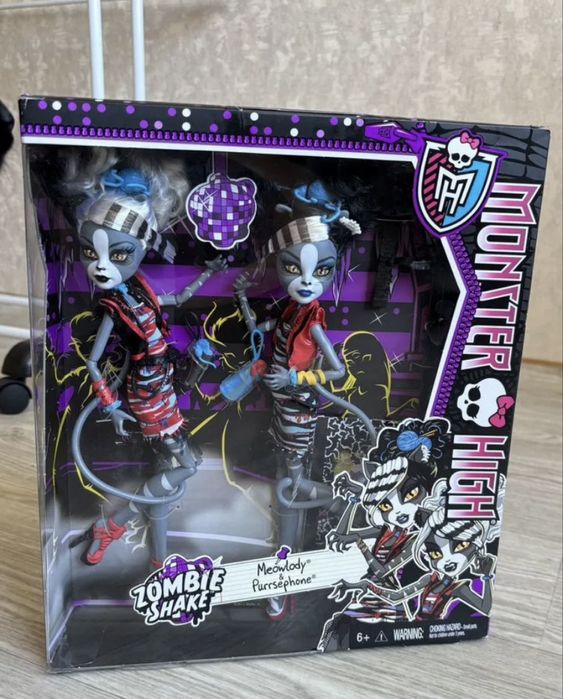 КУКЛА МОНСТЕР ХАЙ мяулодия и персефона зомби шейк