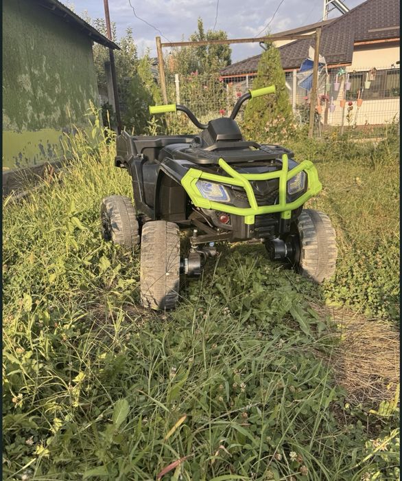 ATV electric pentru copii.Quad XL 4X4,12V,negru/verde