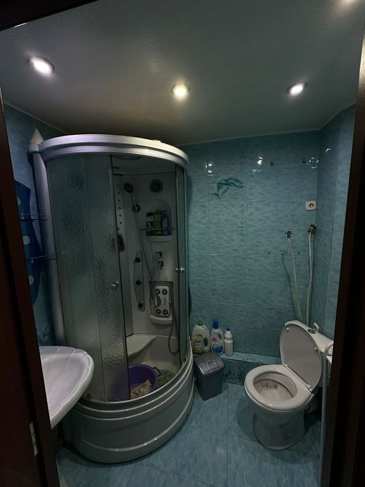 Продам квартиру 3 комнатную