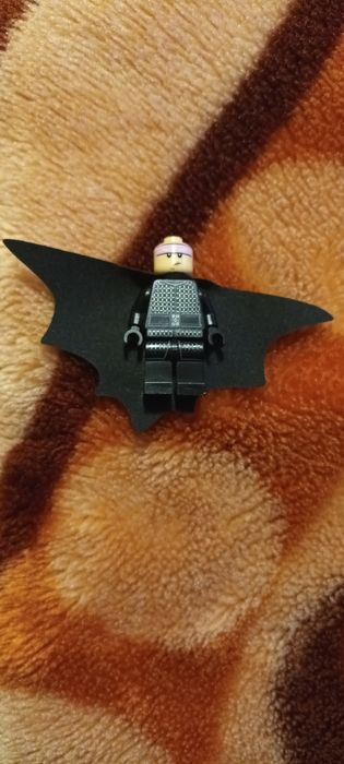Vând lego Batman cu pelerina