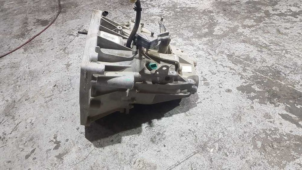 Cutie Viteze 304012371R Renault Mercedes Nissan Dacia 1.3 TCE 30.000km