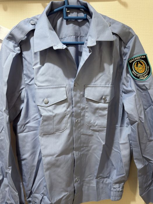 Продам бушлат, форма МВД имеются брюки