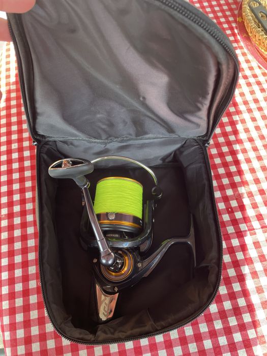 Mulinete Daiwa Surf Emblem 45 SCW QD