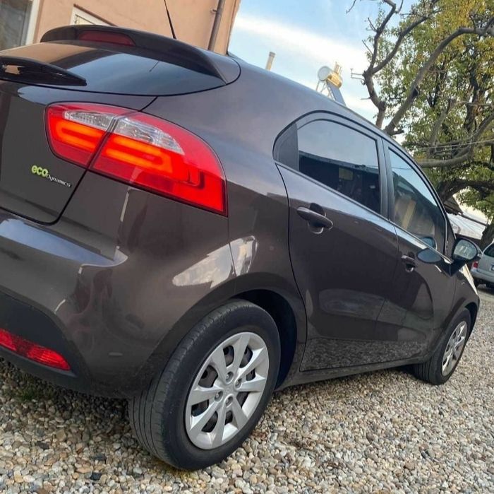 KIA Rio 2012 — imagine 7