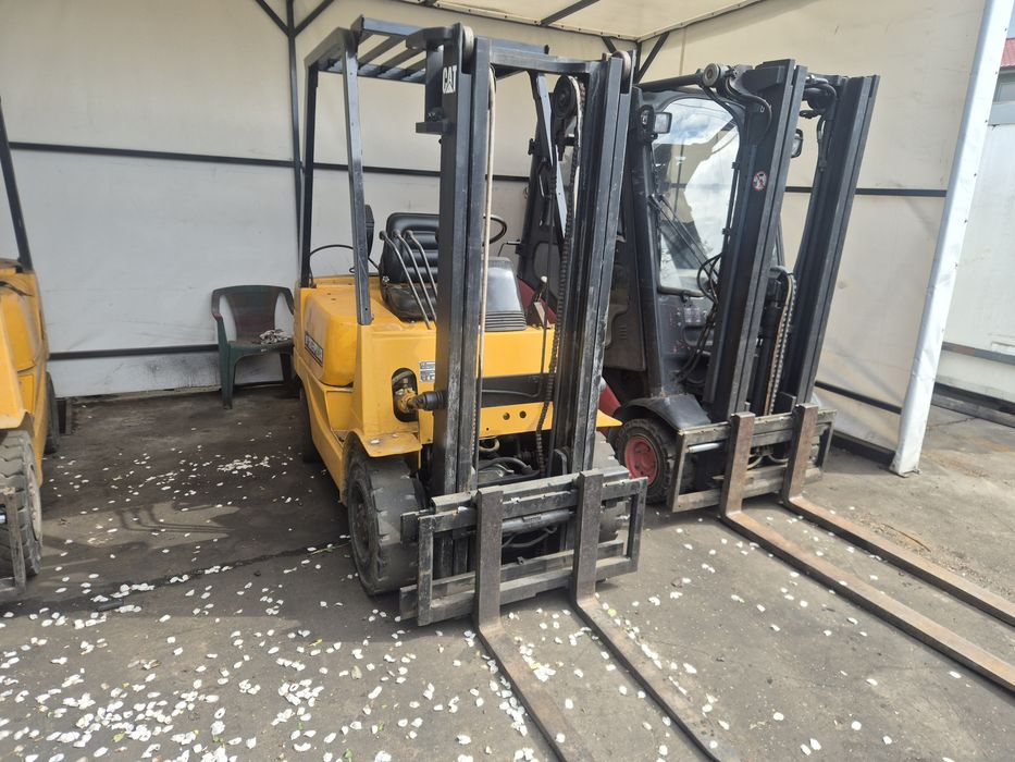 Catarg duplex stivuitor Caterpillar 1.5 tone gpl