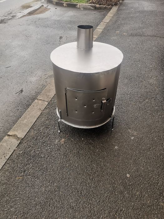 Soba pe lemne canadiene