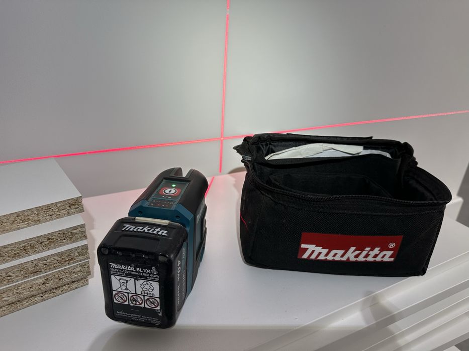 Nivelă laser. SK 105 DZ