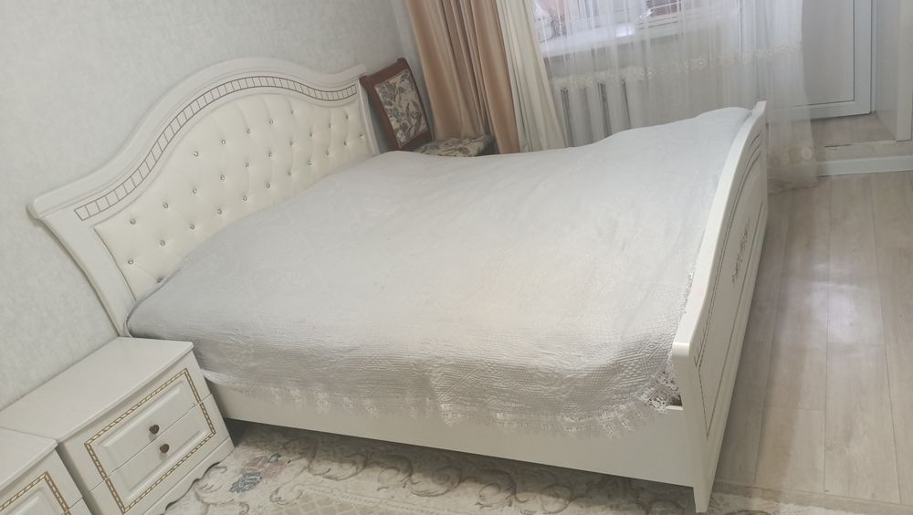 Двухспальная Кровать