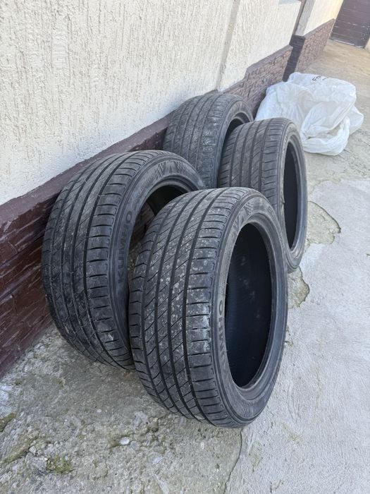 Шины летние Kumho размер 17/225/45