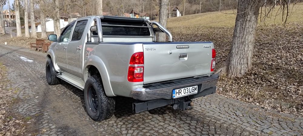 Toyota Hilux 3.0