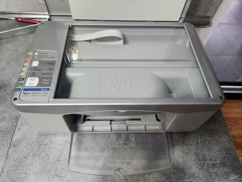Vand imprimanta HP PSC 1215