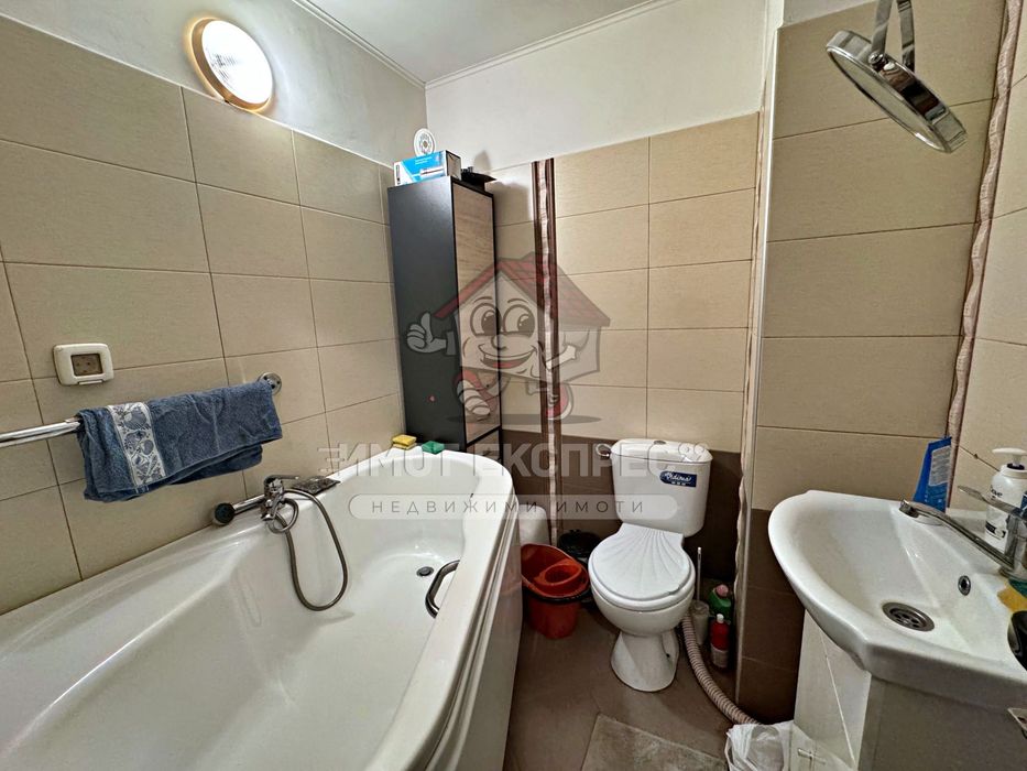 Продава се Етаж от къща в Асеновград - 160 кв.м за 1000 €/кв.м - Снимка #20