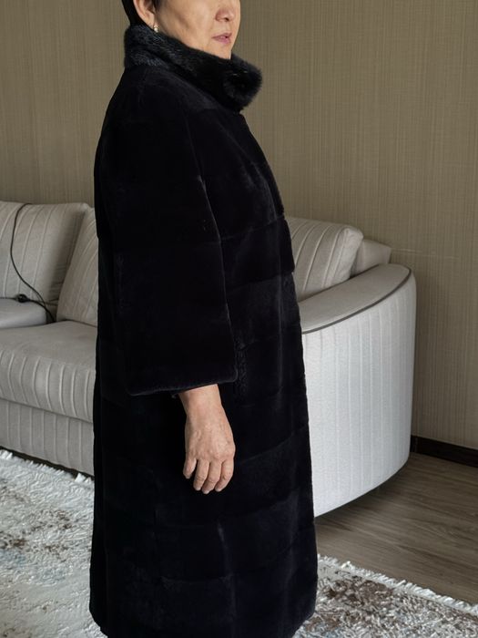 Шуба натуральная из андатры