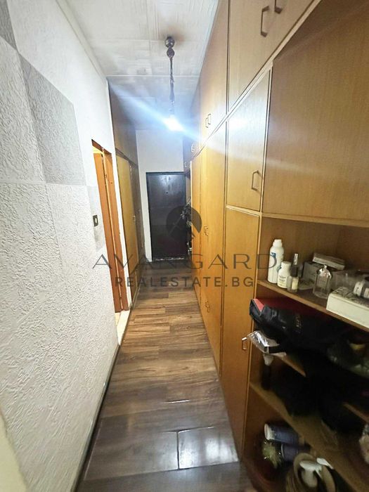 Продава се Тристаен апартамент в Пловдив, Тракия - 96 кв.м за 691 €/кв.м - Снимка #10