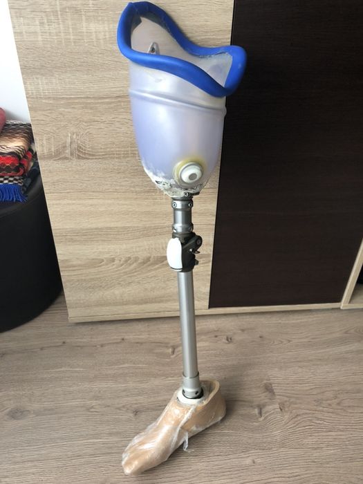 Proteza picior, coapsa