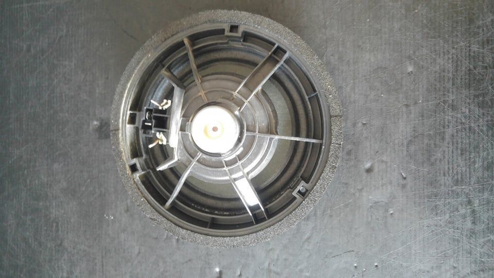 Boxa audio stanga spate suzuki vitara ly 3910268l01