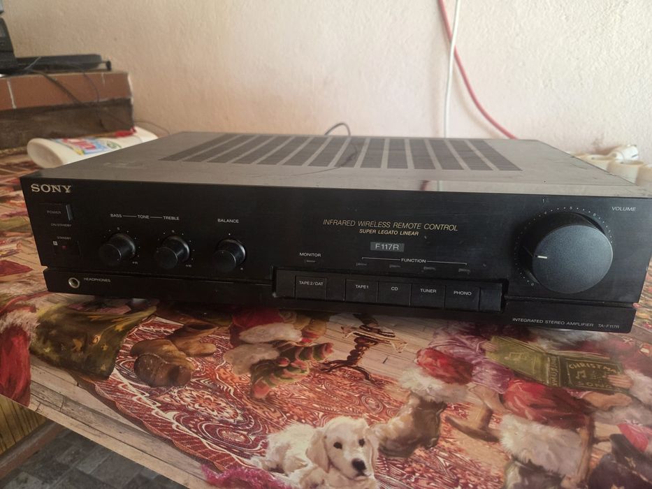 Amplificator stereo Sony