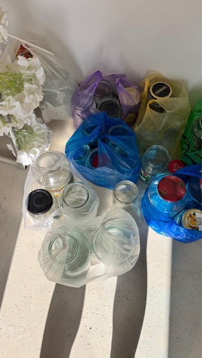 Продаются банки разных форм