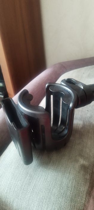 Подстаканник на руль