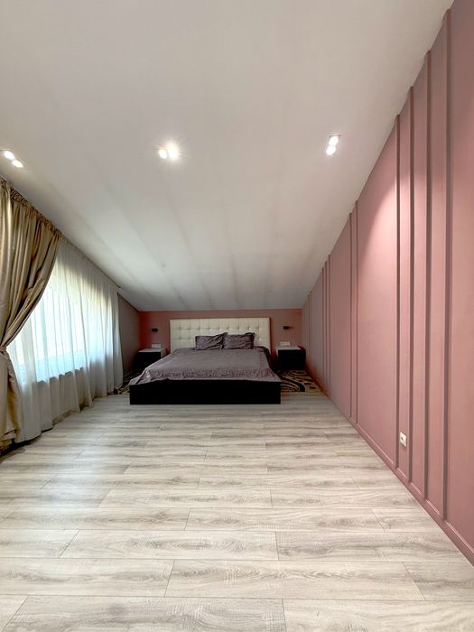 Квартира с современным ремонтом в таунхаусе