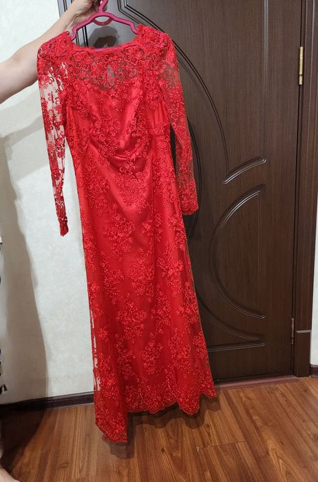 платье из французского гипюра