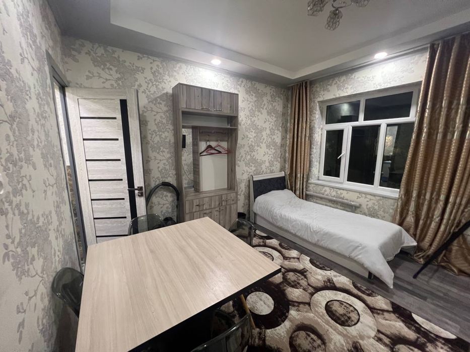 Чиланзар-25, 3 этаж Продается