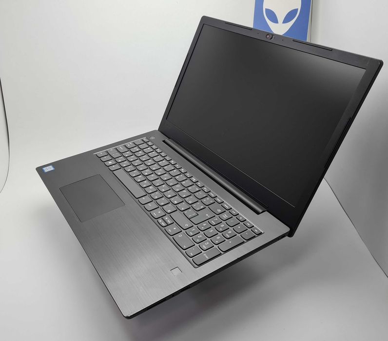 Lenovo V330-15IKB  i7 8550U/8GB/256SSD/500HDD/FHD